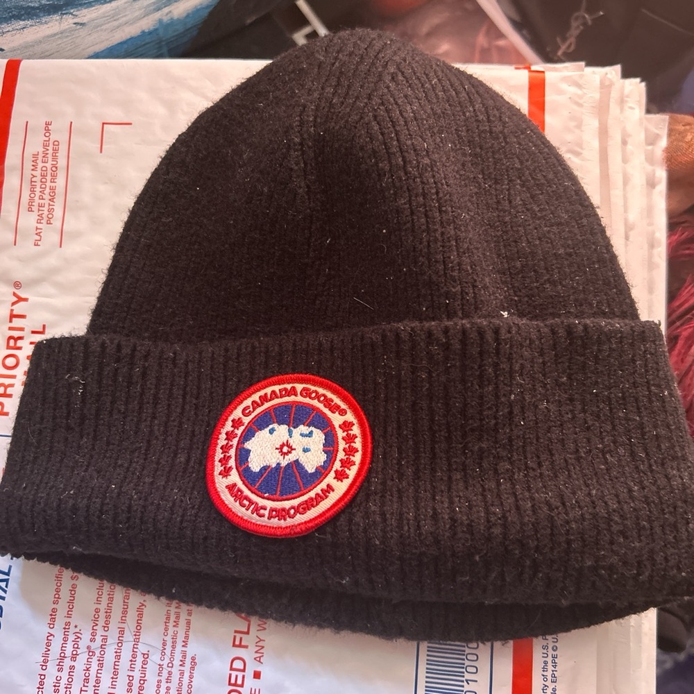 Canada Goose Black Knit Hat